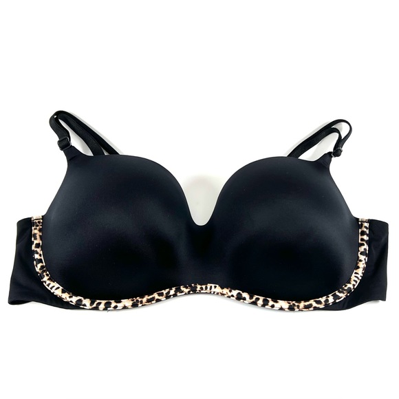 Victoria's Secret Other - Victoria’s Secret, 38C, Balconet Bra, like new condition